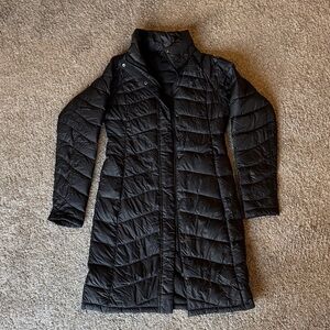 North Face Women’s Insulated Long Puffer coat XS in black